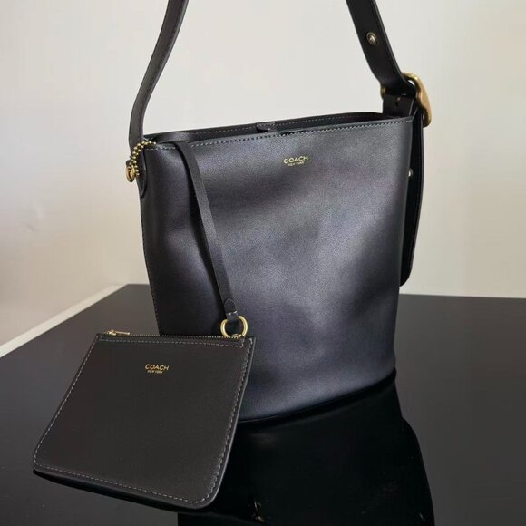 Coach bucket bag, size 21*21.5*12 cm - Picture 3 of 9